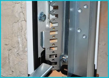 Capitol Garage Door Repair Service Las Vegas, NV 702-659-5301 - garage-door-spring-service